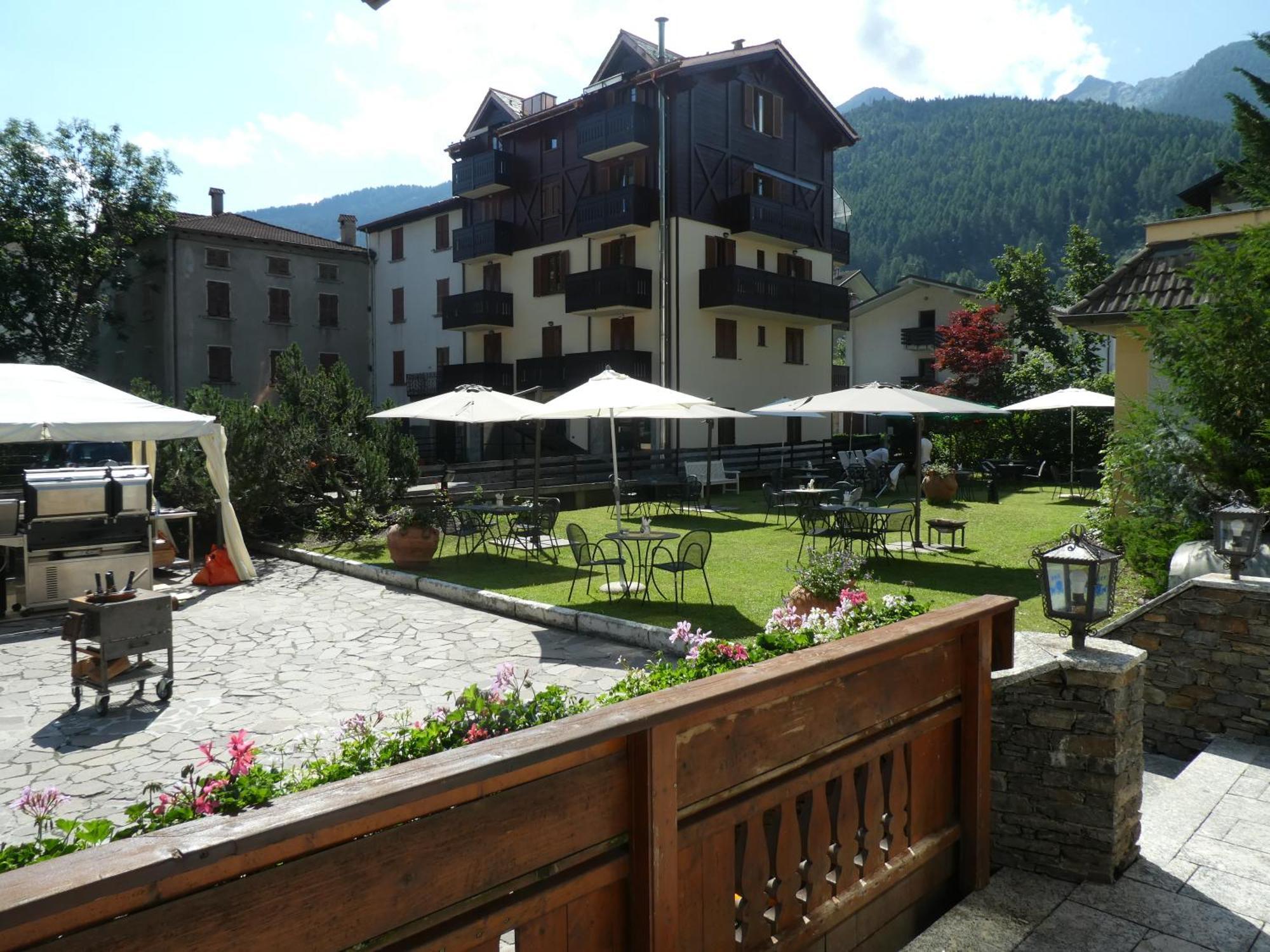 Hotel Posta อาปริกา ภายนอก รูปภาพ